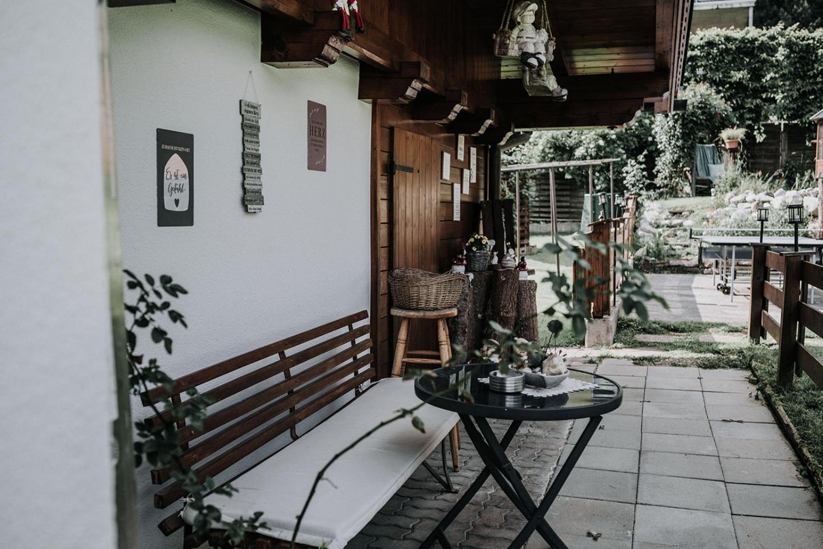 Gaestehaus Waldrand Garni 비싱 외부 사진