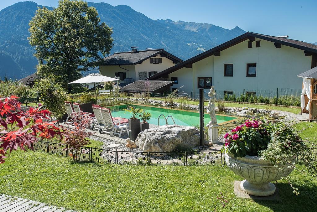Gaestehaus Waldrand Garni 비싱 외부 사진