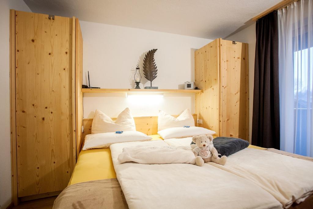 Gaestehaus Waldrand Garni 비싱 외부 사진